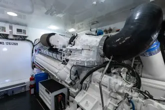 Thumbnail von Viking 82 Kokpit Motor Yat VICTORY
