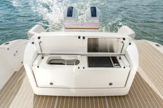 Thumbnail von Tiara Yachts 43LE
