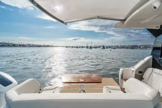 Thumbnail von Tiara Yachts 43LE