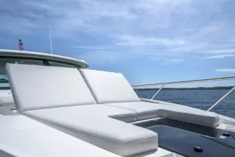 Thumbnail von Tiara Yachts 43LE
