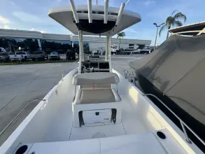 Thumbnail von Boston Whaler 210 Dauntless