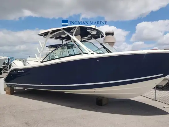 Cobia 280 DC
