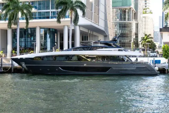 Riva 100 Corsaro CONVICT