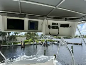 Thumbnail von Luhrs 38 Convertible Whiskey Romeo