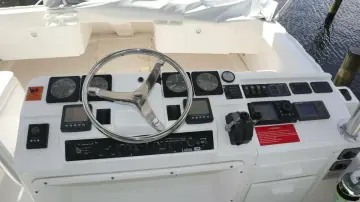 Thumbnail von Luhrs 38 Convertible Whiskey Romeo