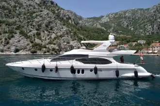 Thumbnail von Azimut 62 POLINA