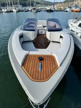 Marian M800 Spyder