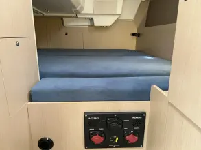 Thumbnail von Beneteau Oceanis 35.1