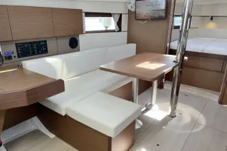 Thumbnail von Beneteau Oceanis 38.1