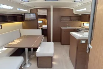 Thumbnail von Beneteau Oceanis 40.1