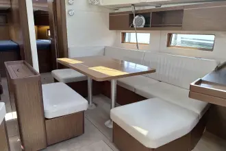Thumbnail von Beneteau Oceanis 46.1