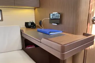 Thumbnail von Beneteau Oceanis 46.1