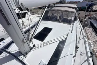 Thumbnail von Beneteau Oceanis 51.1