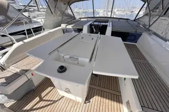 Thumbnail von Beneteau Oceanis 51.1