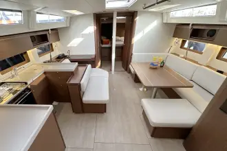 Thumbnail von Beneteau Oceanis 51.1