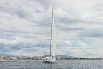 Thumbnail von Beneteau Oceanis 51.1
