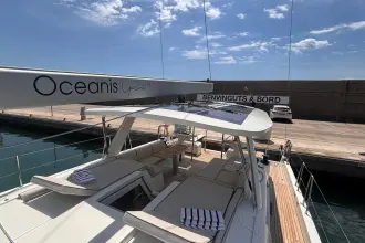 Thumbnail von Beneteau Oceanis Yacht 54