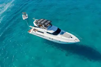 Thumbnail von Fairline Squadron 56