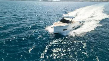 Thumbnail von De Antonio Yachts D42 Open DEJA VU