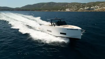 Thumbnail von De Antonio Yachts D42 Open DEJA VU