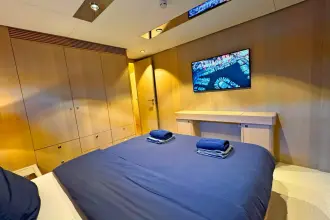 Thumbnail von Outer Reef Yachts 780 Adventure