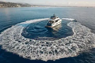 Thumbnail von Outer Reef Yachts 780 Adventure