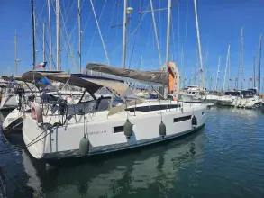 Jeanneau Sun Odyssey 410 sunrise