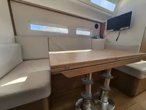 Thumbnail von Jeanneau Sun Odyssey 410 sunrise