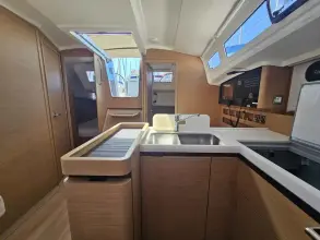 Thumbnail von Jeanneau Sun Odyssey 410 sunrise