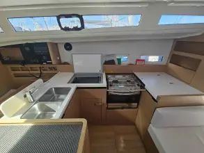 Thumbnail von Jeanneau Sun Odyssey 410 sunrise