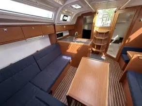 Thumbnail von Bavaria Cruiser 37 Dragonfly