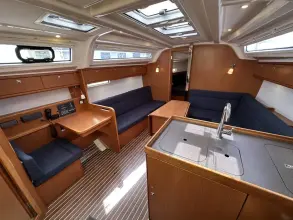 Thumbnail von Bavaria Cruiser 37 Dragonfly
