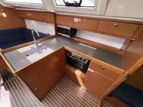 Thumbnail von Bavaria Cruiser 37 Dragonfly