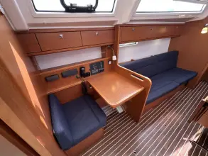 Thumbnail von Bavaria Cruiser 37 Dragonfly