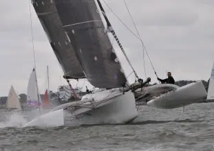 Thumbnail von Farrier F-32SRC