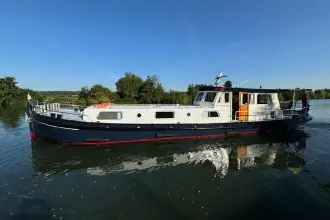 Luke Gaff Dutch Barge Sudersee