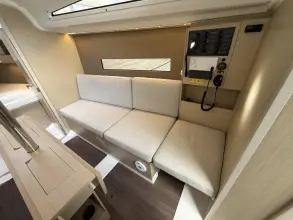 Thumbnail von Beneteau Oceanis 30.1