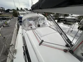 Thumbnail von Beneteau Oceanis 30.1