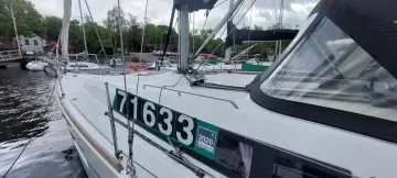 Thumbnail von Beneteau Oceanis 35 Mariska