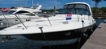 Cruisers Yachts 420 Express Shalimar