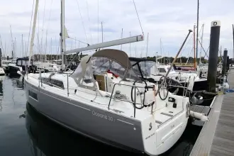 Thumbnail von Beneteau Oceanis 30.1 Lotty