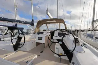 Thumbnail von Dufour 390 Sea Essay