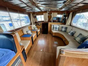 Thumbnail von Trader 54 Sundeck