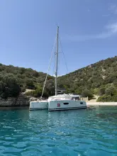 Thumbnail von Fountaine Pajot Elba 45 Four Roses