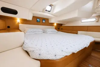Thumbnail von Jeanneau Sun Odyssey 42 DS