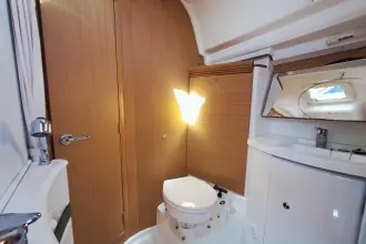 Thumbnail von Jeanneau Sun Odyssey 42 DS