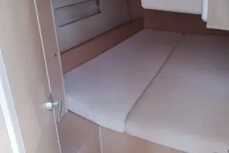Thumbnail von Beneteau Oceanis 40.1