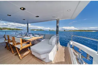 Thumbnail von Azimut Grande 27M Aluminia Too