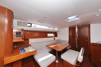 Thumbnail von Beneteau Oceanis 48