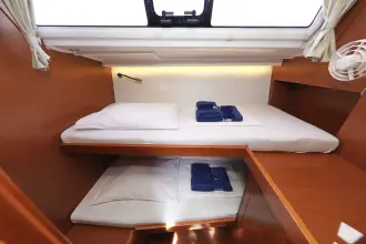 Thumbnail von Beneteau Oceanis 48